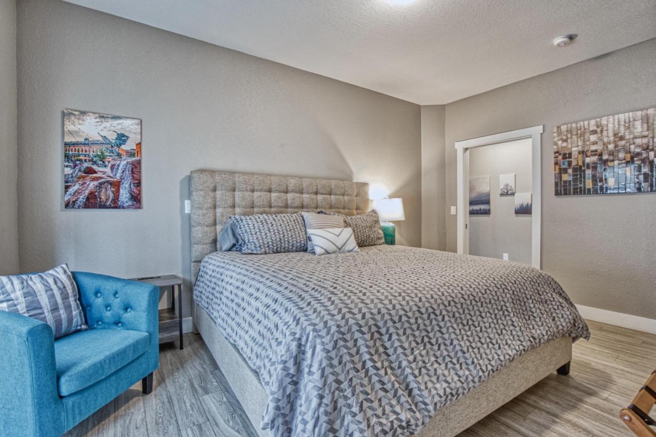 Modern Townhome Near Old Town, Breweries, & River! Fort Collins Exteriör bild