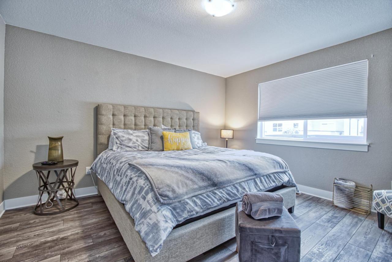 Modern Townhome Near Old Town, Breweries, & River! Fort Collins Exteriör bild